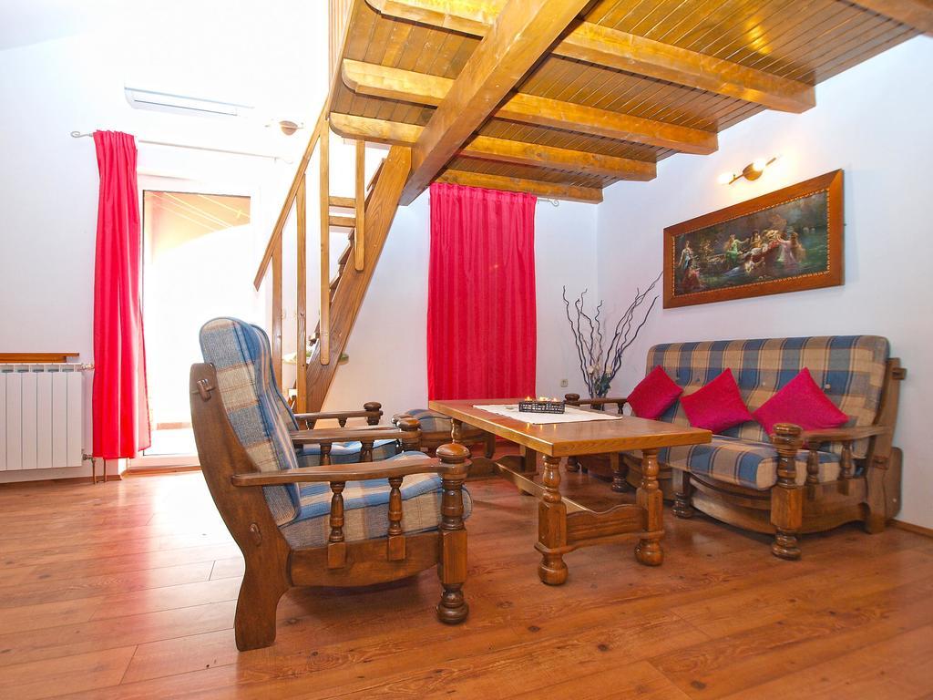 Apartments Anto 1296 Pula Zewnętrze zdjęcie